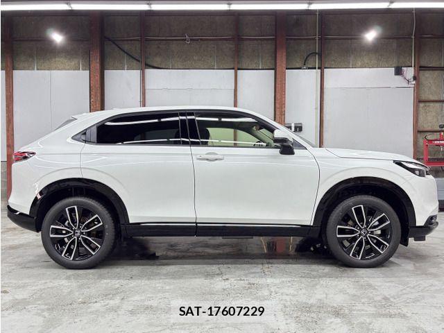 Honda VEZEL 2026-07 8102439-14