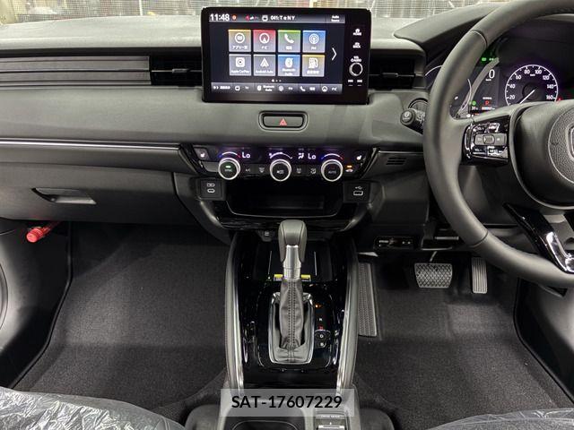 Honda VEZEL 2026-07 8102439-2