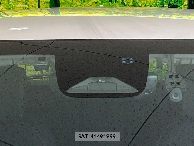 Honda VEZEL 2021-11 8102464-2