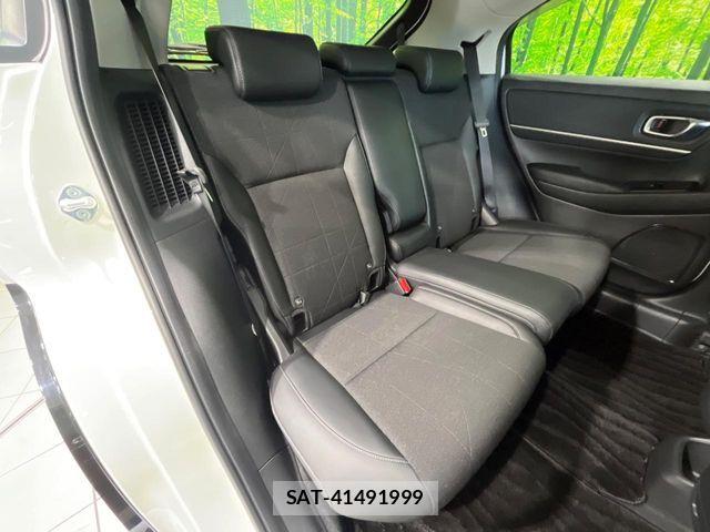 Honda VEZEL 2021-11 8102464-8