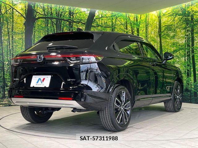 Honda VEZEL 2023-05 8102461-16