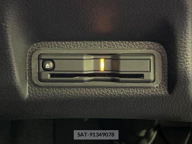 Honda VEZEL 2025-03 8102453-6