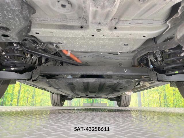 Honda VEZEL 2023-09 8102456-18