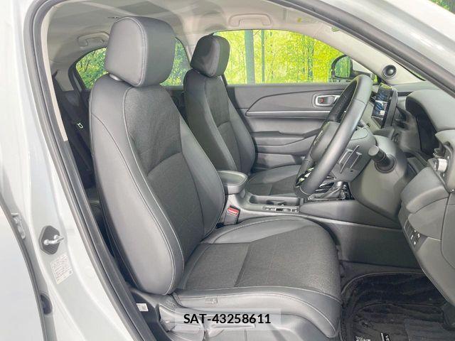 Honda VEZEL 2023-09 8102456-7