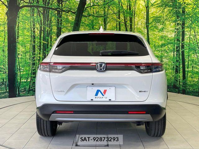 Honda VEZEL 2023-07 8132838-14
