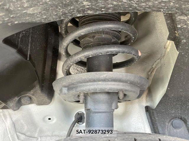 Honda VEZEL 2023-07 8132838-19