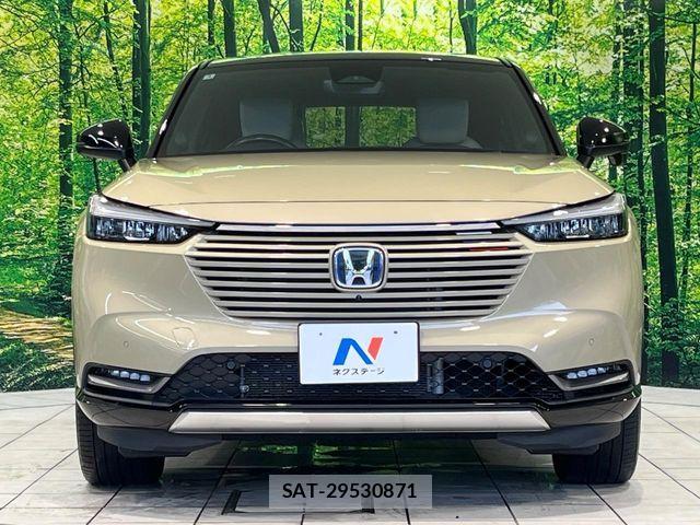 Honda VEZEL 2022-03 8132832-13