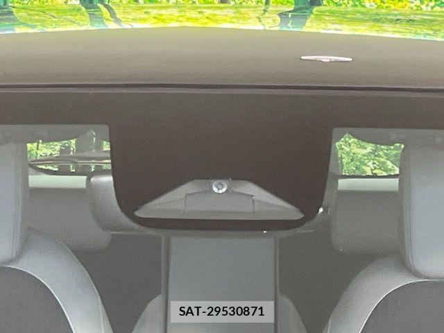 Honda VEZEL 2022-03 8132832-5