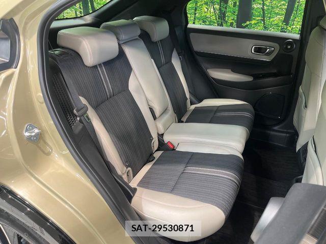 Honda VEZEL 2022-03 8132832-8