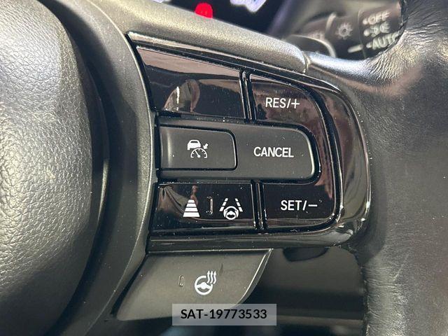 Honda VEZEL 2024-03 8132818-3