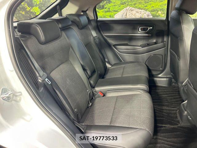Honda VEZEL 2024-03 8132818-8