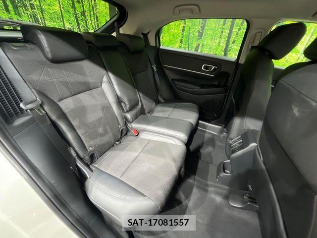 Honda VEZEL 2023-11 8132831-9