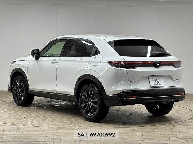 Honda VEZEL 2026-04 8146924-16