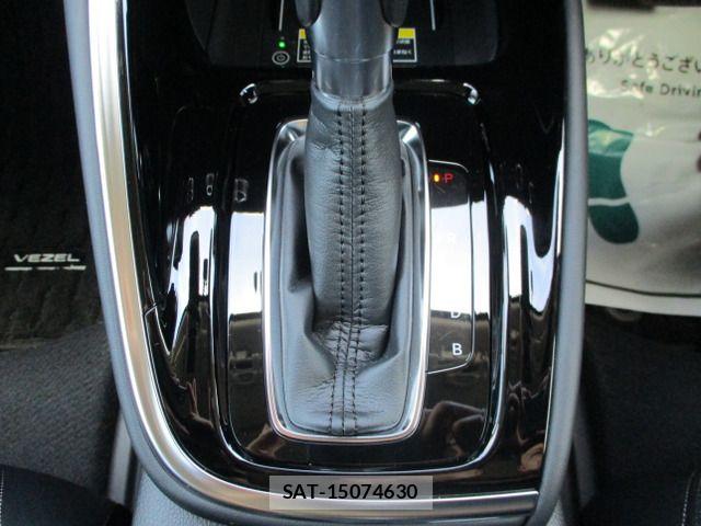 Honda VEZEL 2021-09 8146936-17