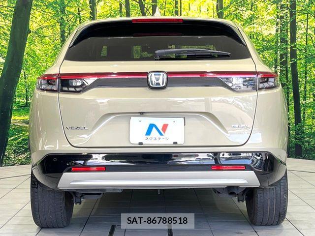 Honda VEZEL 2021-05 8146929-14