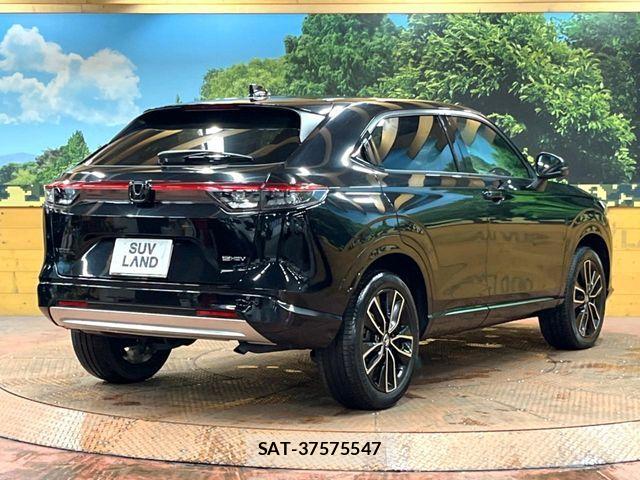 Honda VEZEL 2022-06 8146930-16
