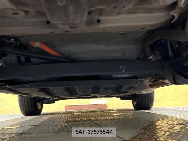 Honda VEZEL 2022-06 8146930-18