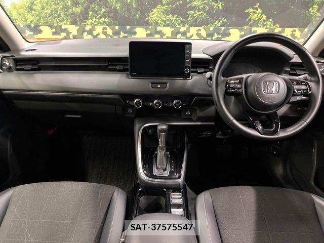 Honda VEZEL 2022-06 8146930-1