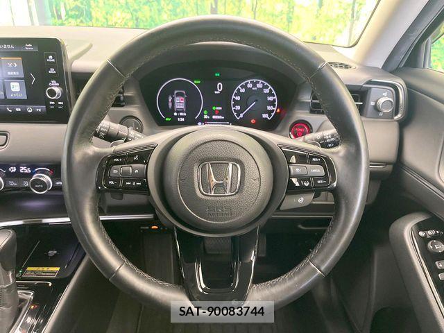Honda VEZEL 2021-04 8146938-10