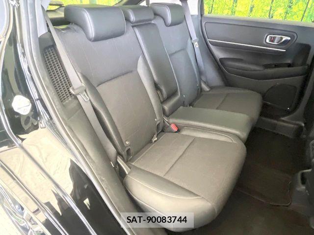 Honda VEZEL 2021-04 8146938-8