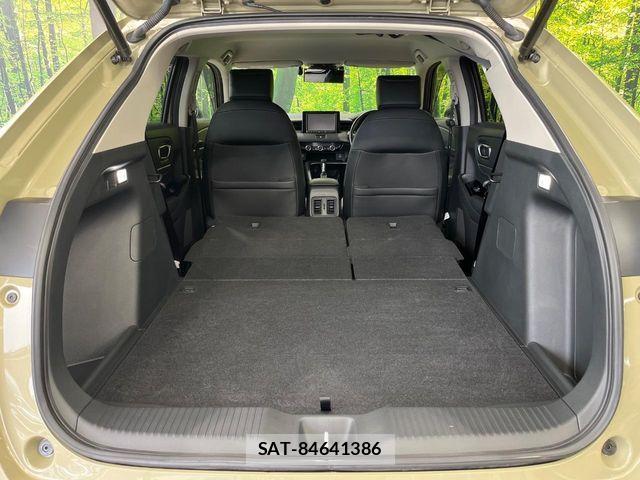 Honda VEZEL 2021-11 8210838-9