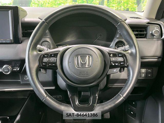 Honda VEZEL 2021-11 8210838-10