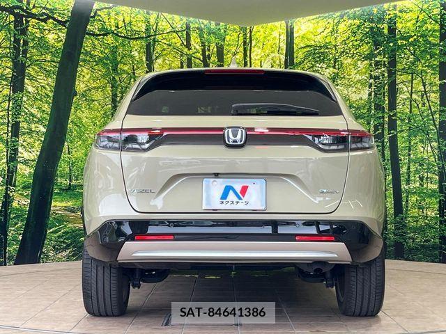 Honda VEZEL 2021-11 8210838-14