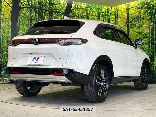 Honda VEZEL 2021-07 8210837-16