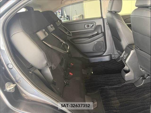 Honda VEZEL 2021-07 8210853-9