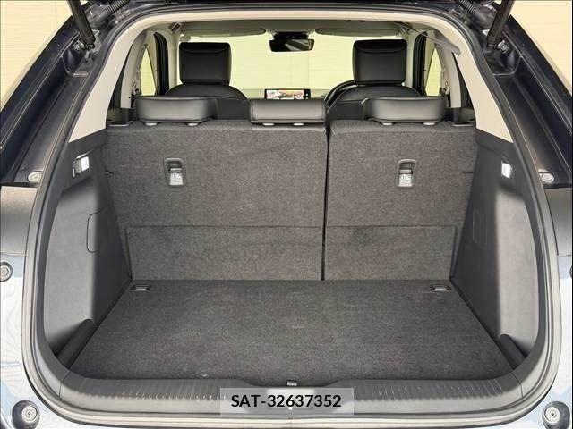 Honda VEZEL 2021-07 8210853-10