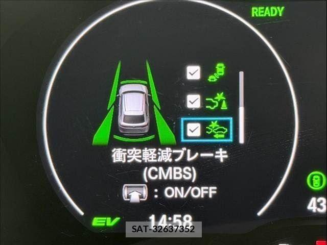 Honda VEZEL 2021-07 8210853-18