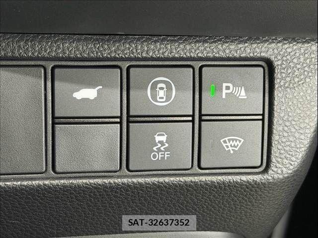 Honda VEZEL 2021-07 8210853-25