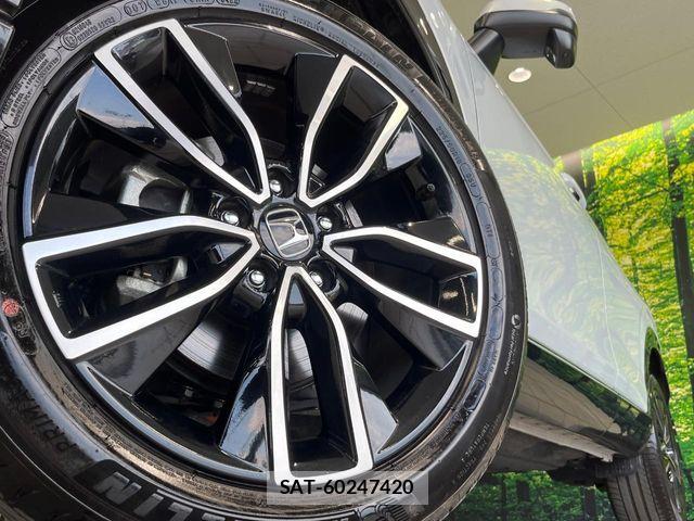 Honda VEZEL 2022-11 8210832-12