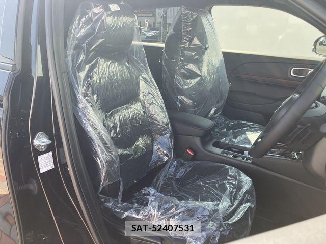 Honda VEZEL 2026-06 8210823-10