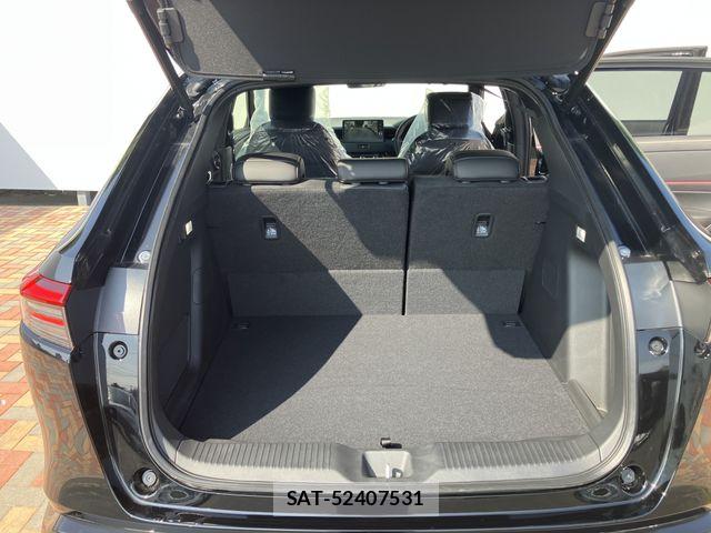 Honda VEZEL 2026-06 8210823-12