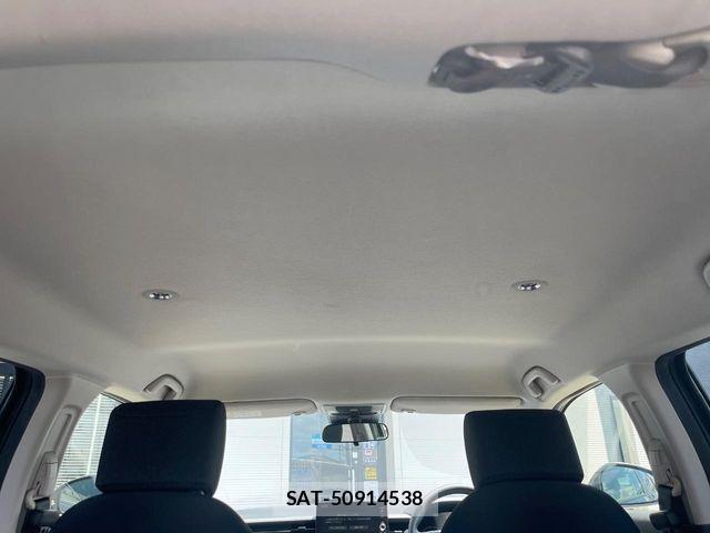 Honda VEZEL 2021-05 8210852-12