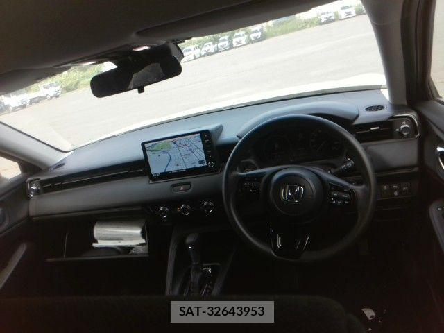 Honda VEZEL 2024-04 8210820-1