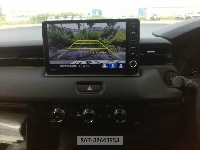 Honda VEZEL 2024-04 8210820-6