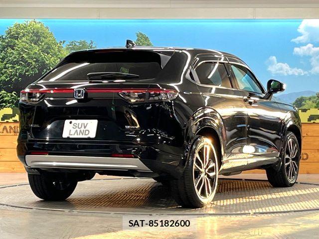 Honda VEZEL 2021-07 8210843-16