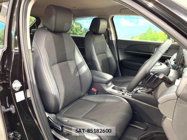 Honda VEZEL 2021-07 8210843-7