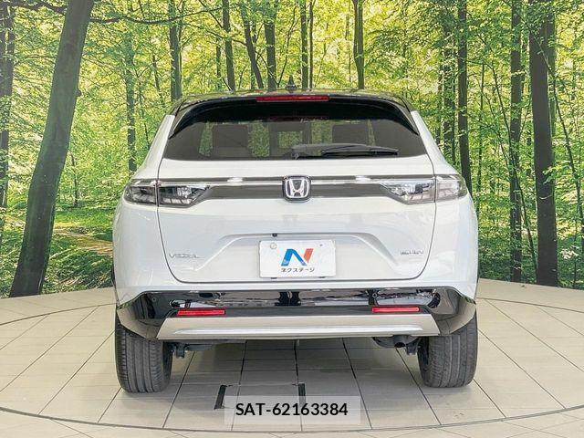 Honda VEZEL 2022-01 8210830-14