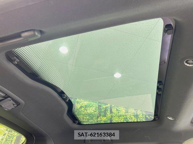 Honda VEZEL 2022-01 8210830-2