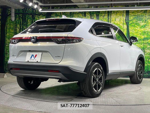 Honda VEZEL 2022-12 8210845-16