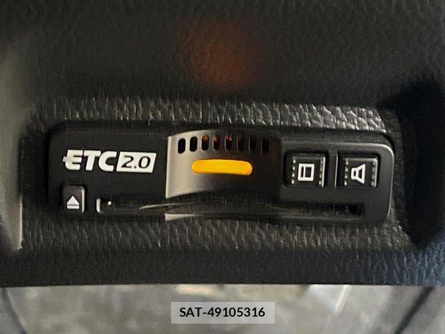 Honda VEZEL 2022-07 8210839-6