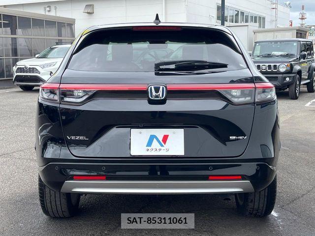Honda VEZEL 2022-12 8210840-14