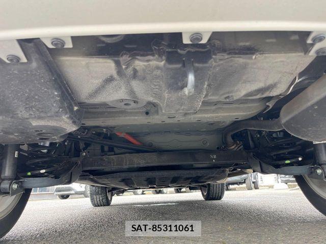 Honda VEZEL 2022-12 8210840-18