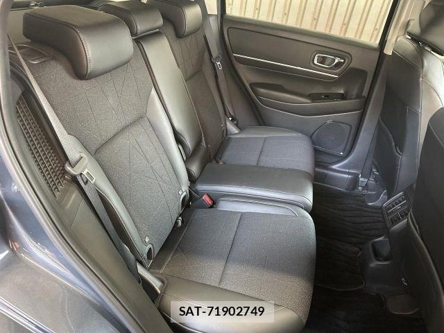 Honda VEZEL 2023-09 8210833-11