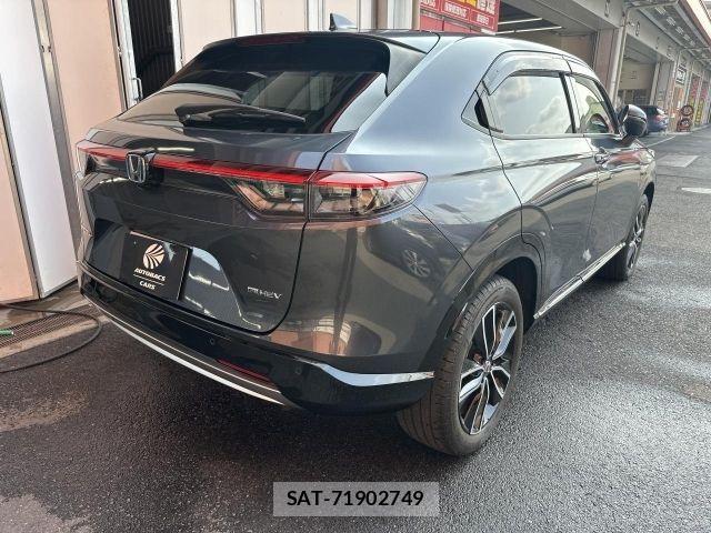 Honda VEZEL 2023-09 8210833-18