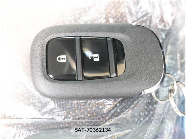Honda VEZEL 2026-06 8210836-16