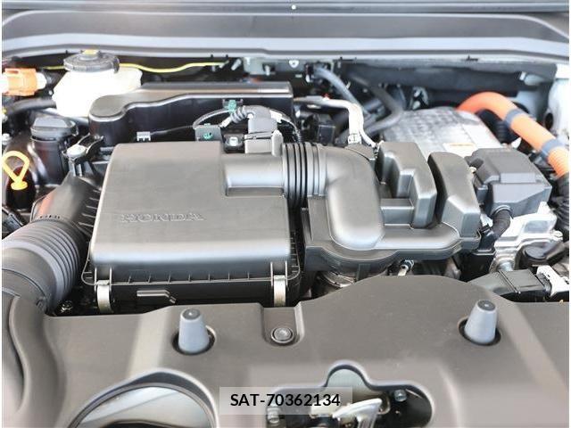 Honda VEZEL 2026-06 8210836-18